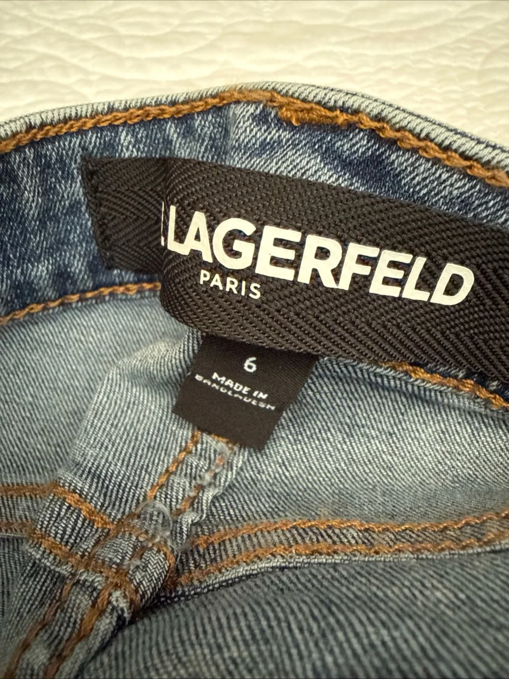Karl Lagerfeld Jeans Skinny with Red Star Patch - Picture 6 of 13